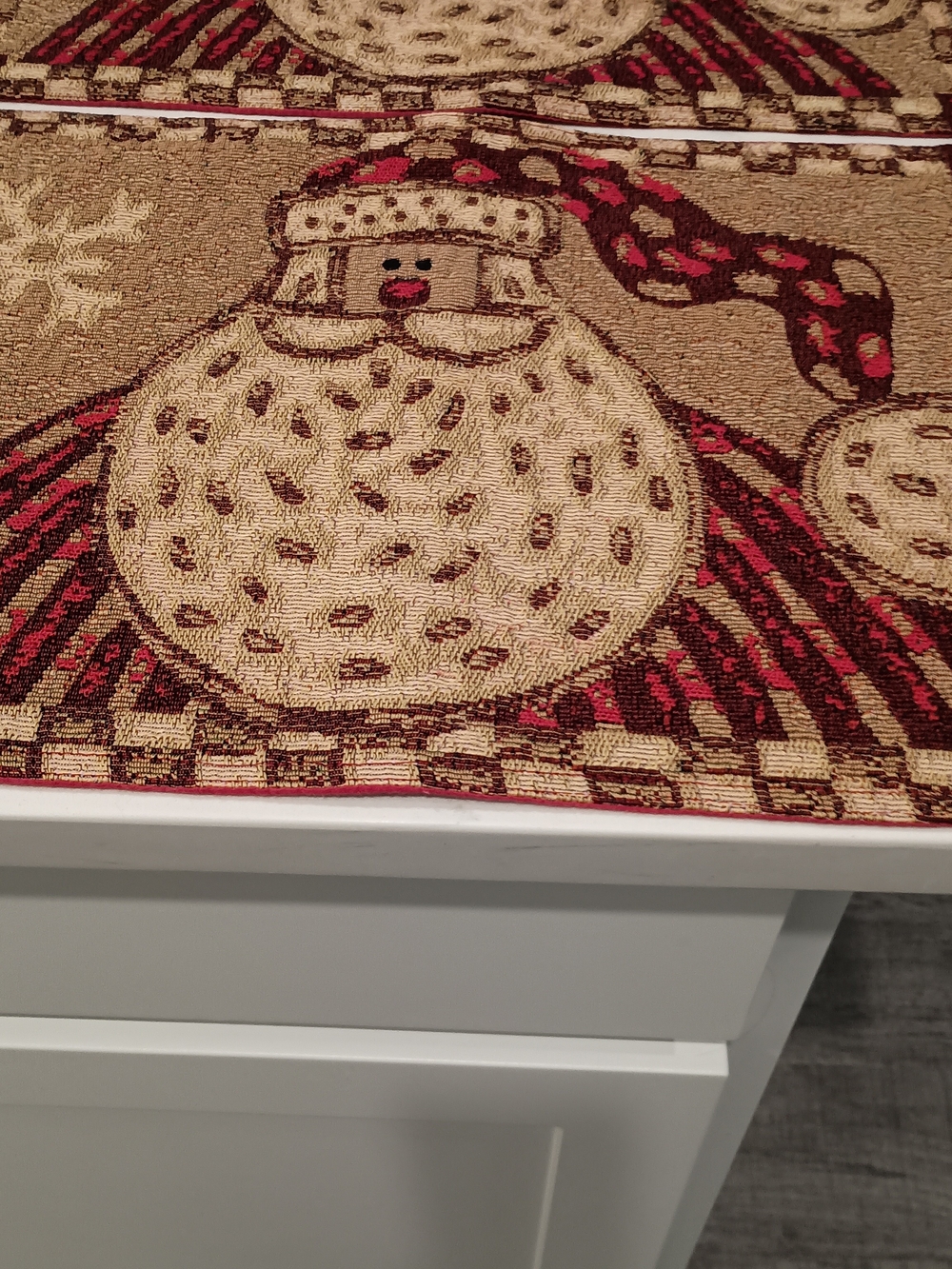 Pre-Owned Handmade Tapestry Placemats Christmas Santa 17 3/4 x 12 3/4 Inches *